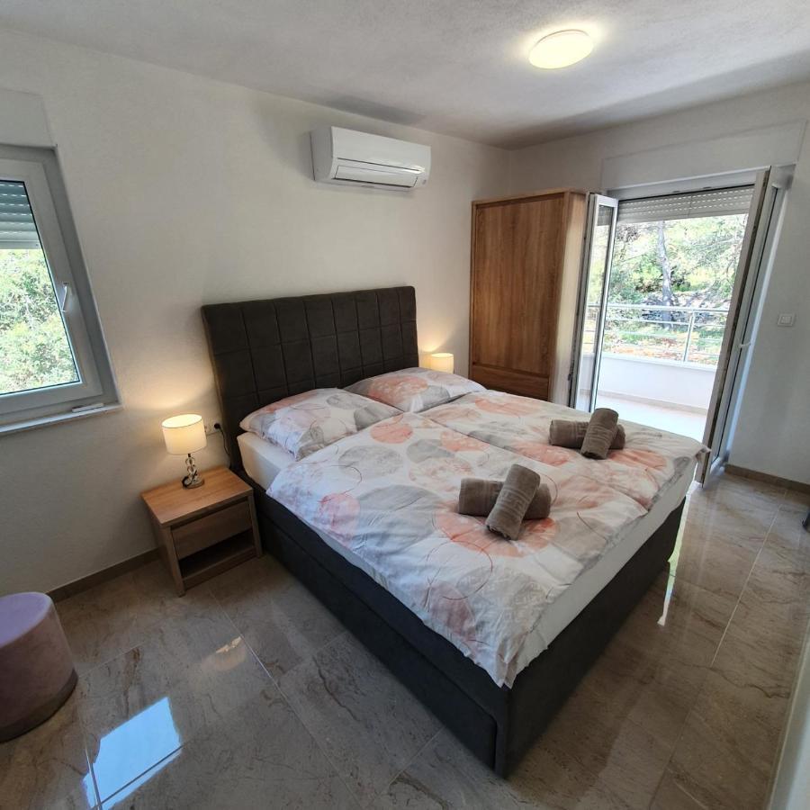 Villa Botic Trogir Eksteriør bilde