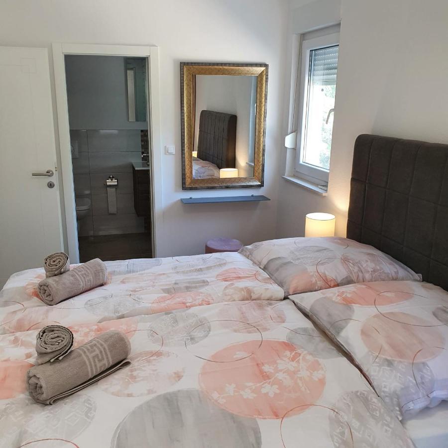 Villa Botic Trogir Eksteriør bilde